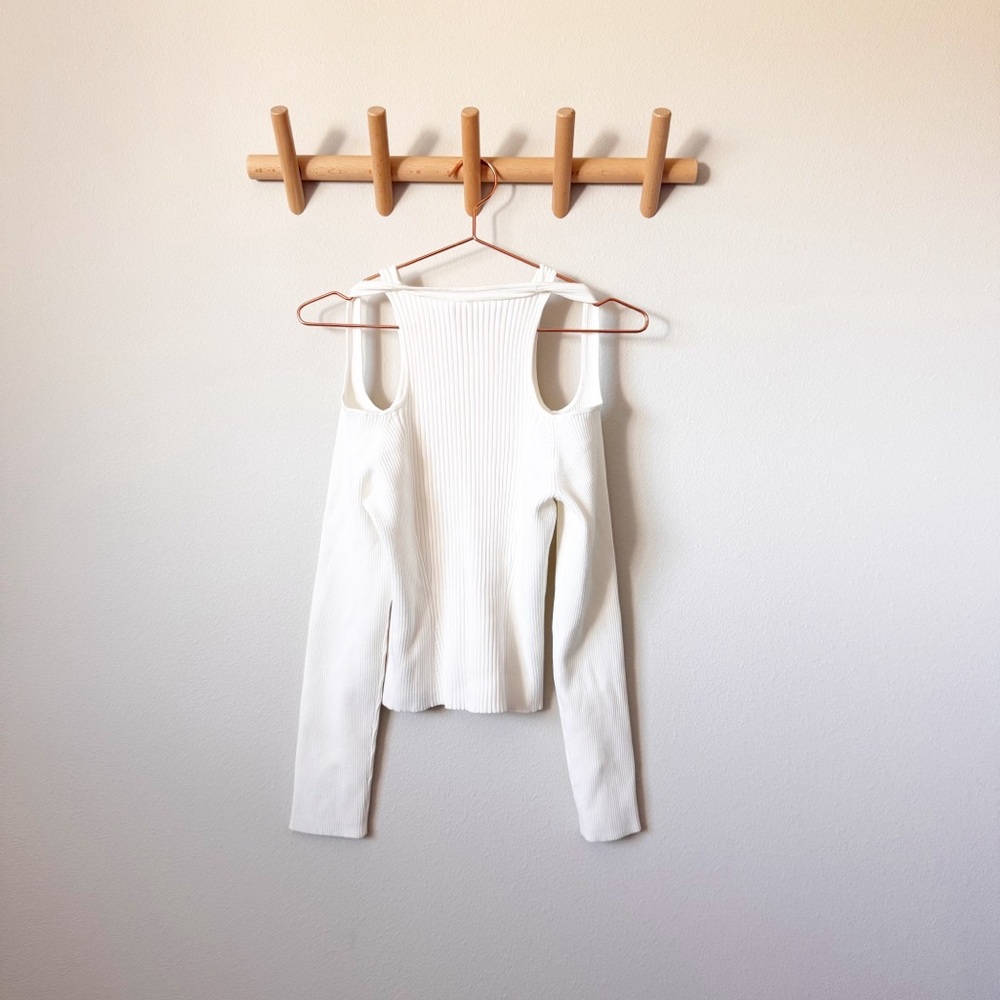 Jonathan Simkhai NWT Mandy Cut Out Cold Shoulder Ribbed Sweater Top White Size L - Picture 10 of 12